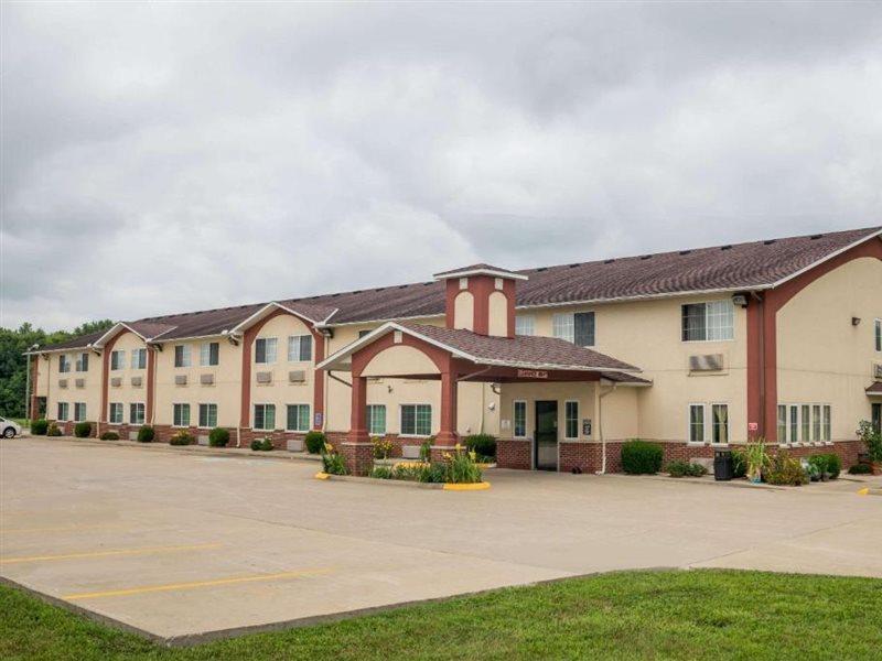 Отель Super 8 By Wyndham Mt. Carmel Il Mount Carmel Экстерьер фото